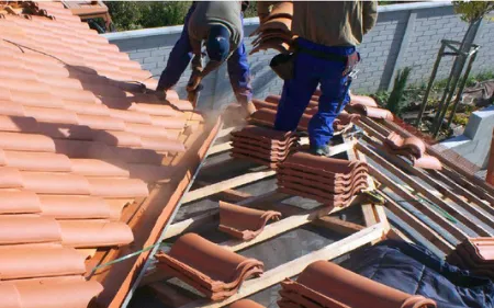 rehabilitación de tejado antiguo con onduline bajo teja en Lerma, Burgos
